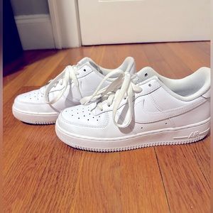 Nike Air Force 1